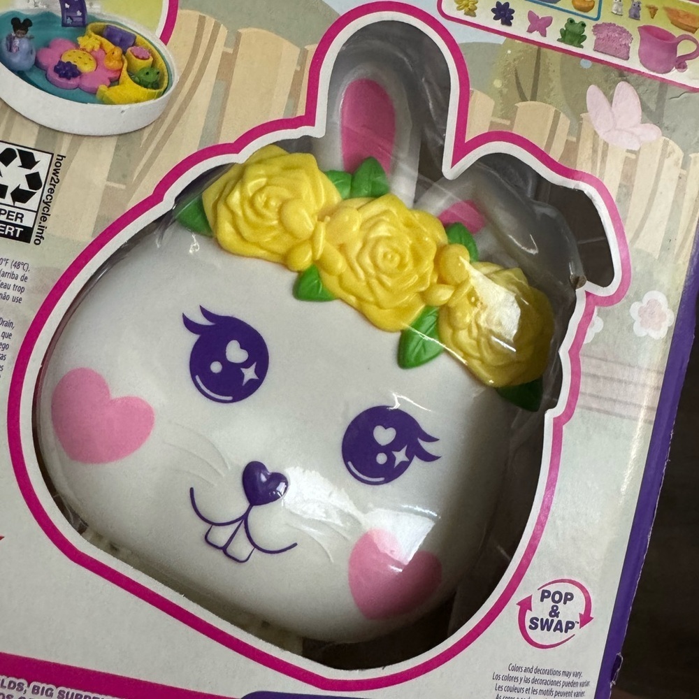 2022 Polly pocket set of Flower Garden Playset - Picture 3 of 5